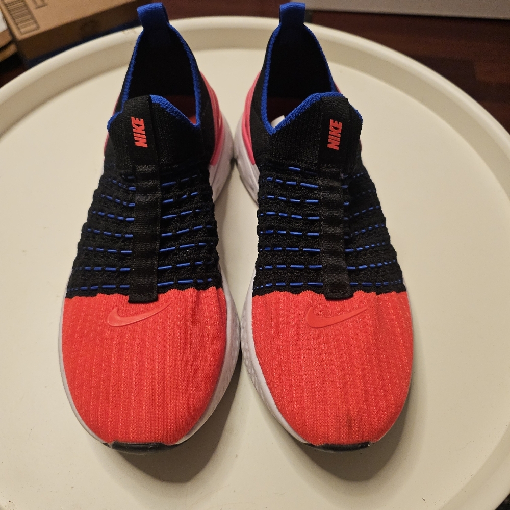 Nike React Flyknit Sneakers - Picture 5 of 13